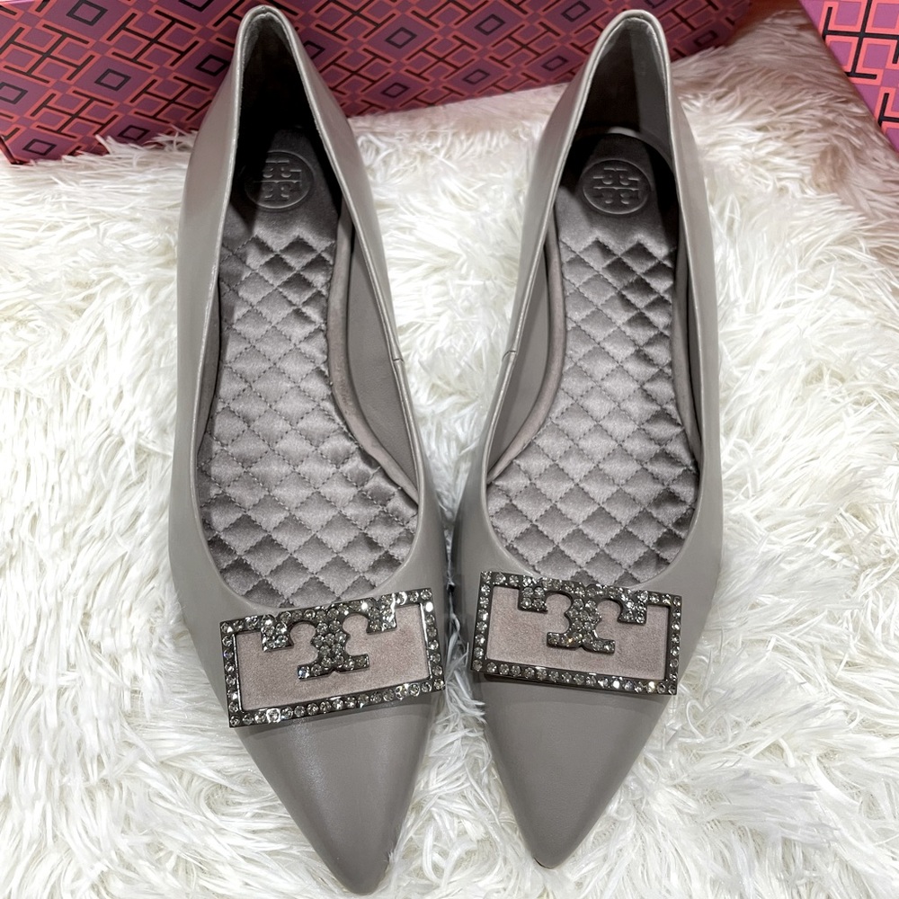 NEW Tory Burch Flat 6M